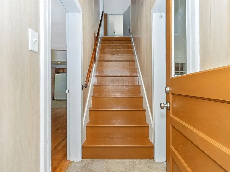 13634 Glissans Mill Rd — Photo 3