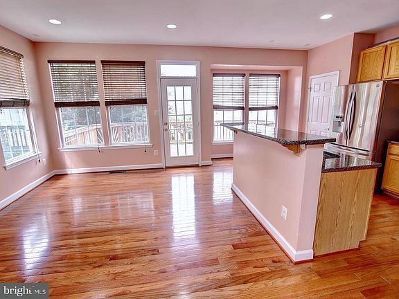 4th image of 2604 Logan Wood Dr