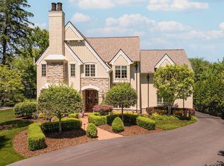 2462 Lane Rd, Upper Arlington, OH 43220