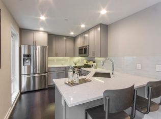 705 S 12th St #1, Philadelphia, PA 19147