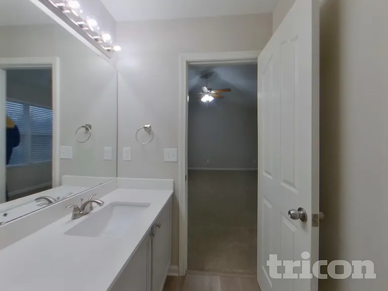 4729 Brewer Dr — Photo 9
