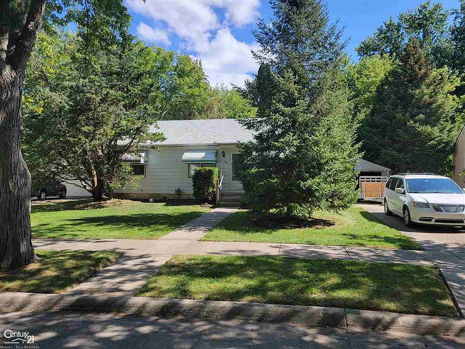 1st image of 779 Chippewa St