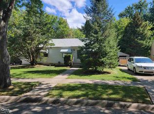 779 Chippewa St, Mount Clemens, MI 48043