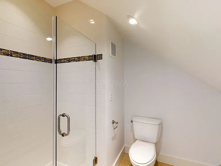 50 Mansfield St #4 — Photo 4