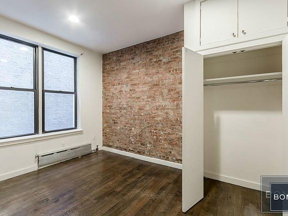 5th image of 3671 Broadway APT 1