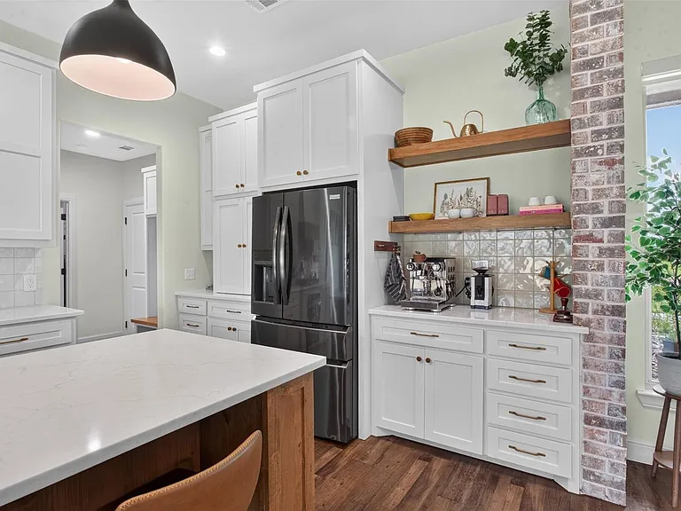 2604 Candlestick Dr — Photo 9