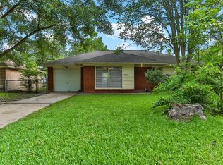 7214 Canary Cir, Texas City, TX 77591