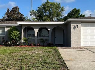 6108 Maplewood Dr, New Port Richey, FL 34653