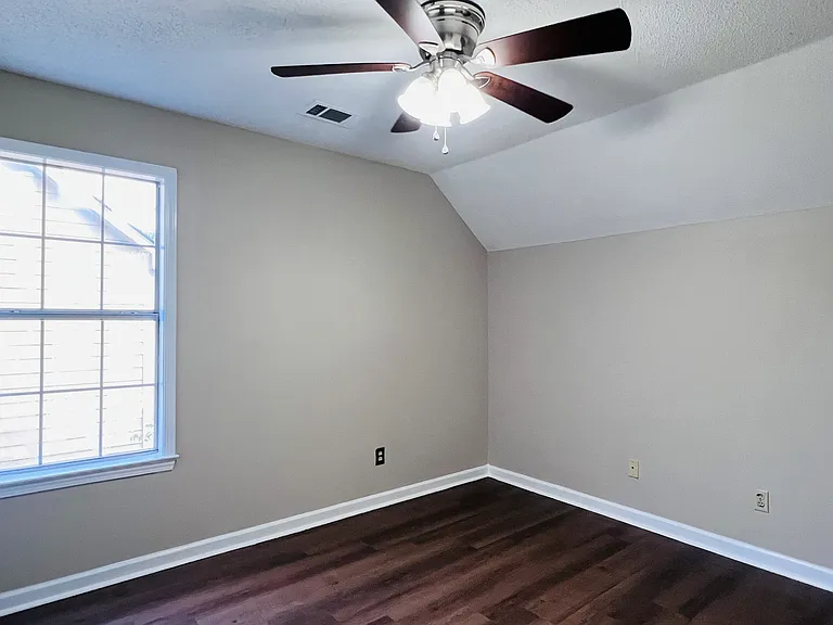 8733 Clear Sky Path — Photo 17