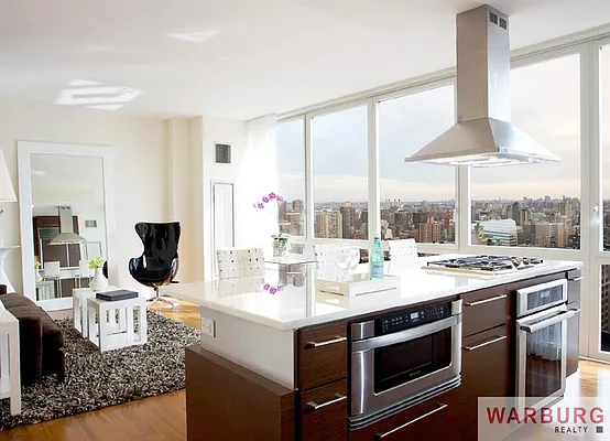 Rented by Warburg | media 23