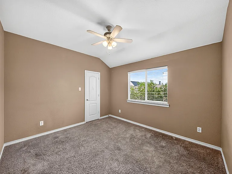 1232 Appalachian Ln — Photo 24