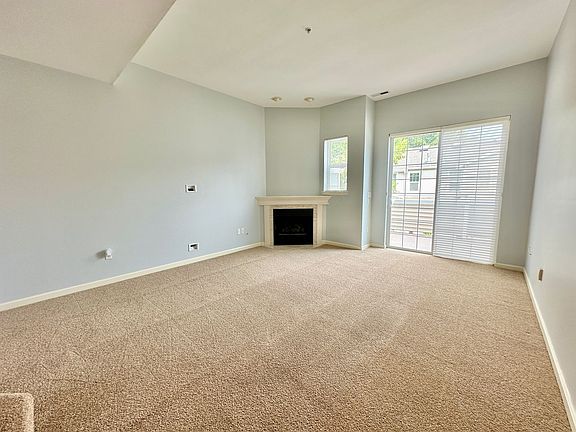4th image of 1900 132nd Ave SE APT 24