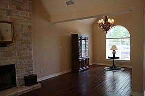 4th image of 3703 Ben Hogan Dr
