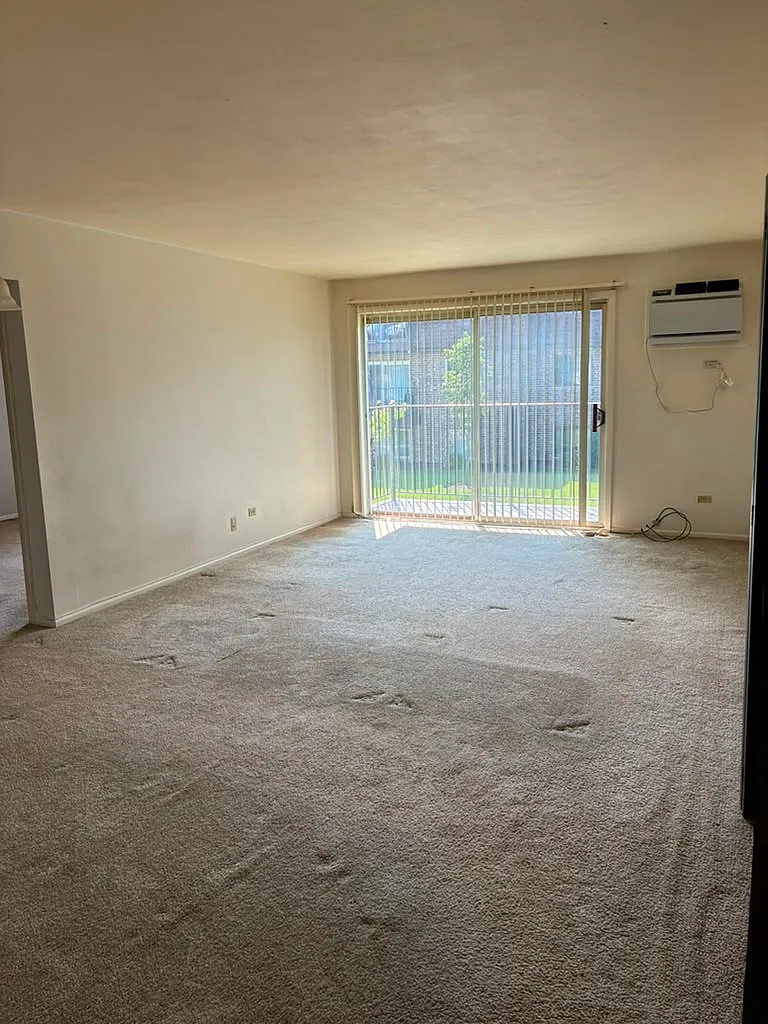 2 bed, 850 sqft, $1,700 — Photo 4