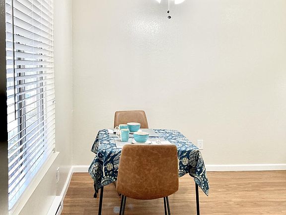 2x1 Dining Room