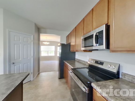 5th image of 725 Phoenix Way