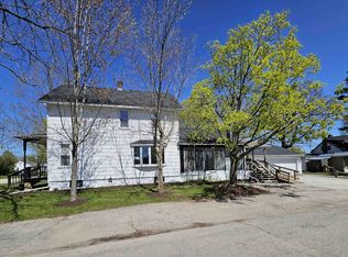 102 John St, Oconto Falls, WI 54154