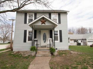 301 E Pearl St, Geneseo, IL 61254