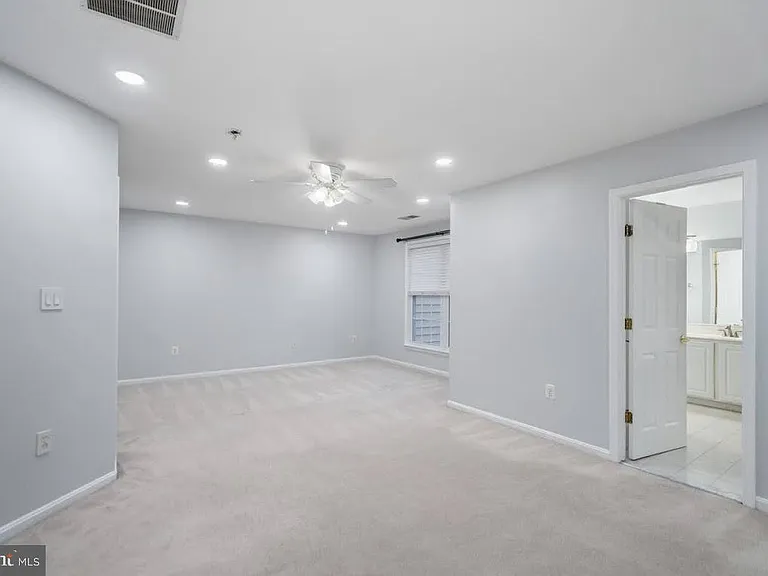 8648 Royal Worcester Ln — Photo 29