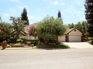 1529 E Salem Ave, Fresno, CA