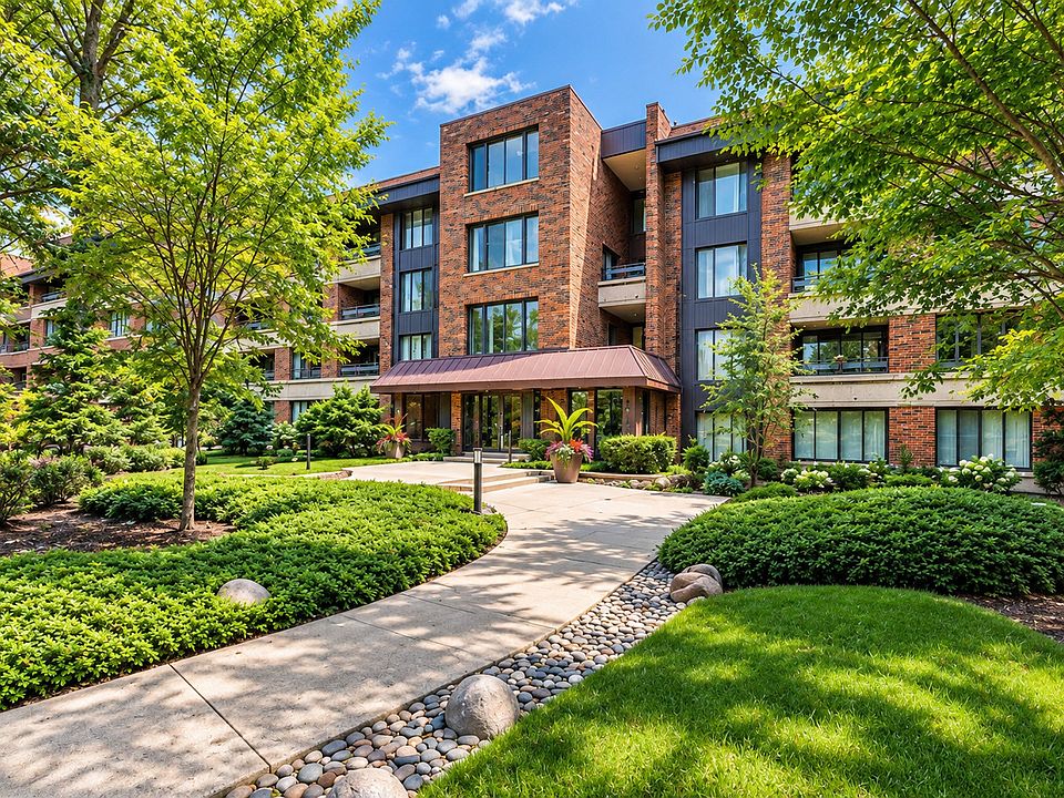 1st image of 1401 Burr Oak Rd APT 303B