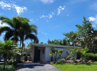 214 SW 1st Ave, Boynton Beach, FL 33435