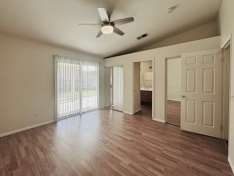 79405 Avenida Las Palmas — Photo 12