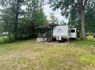 19-21 Woodhaven Dr E, Sublette, IL 61367