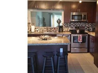 5228 NE 6th Ave #C33, Oakland Park, FL 33334
