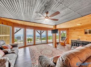 5985 Tammy Little Dr, Section, AL 35771