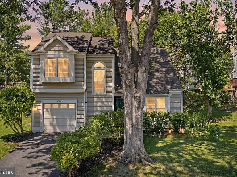 4020 Blue Slate Dr — Photo 1