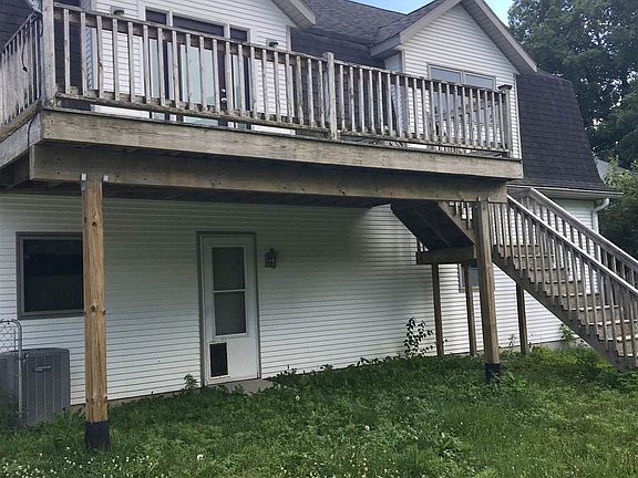 2nd image of 202 E Church St