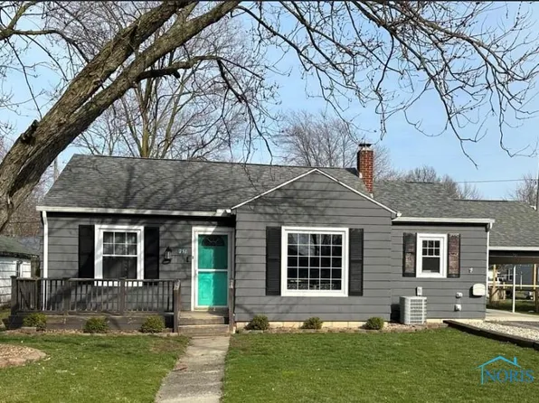 751 Miller Parkway Dr, Paulding, OH 45879