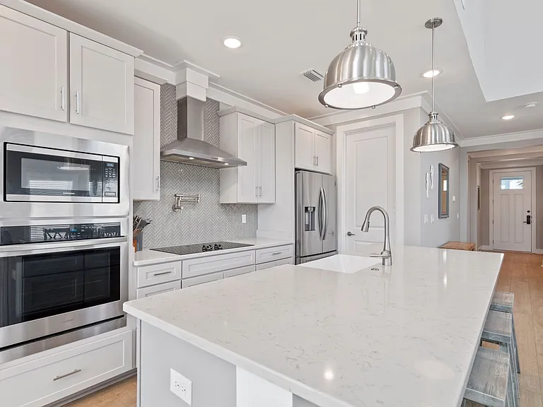 22801 Ann Miller Rd — Photo 24
