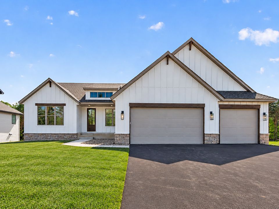 1st image of 822 155th Ln NW