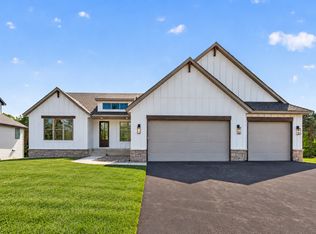 822 155th Ln NW, Andover, MN 55304