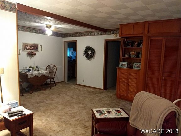 4th image of 247 N Hall St #10