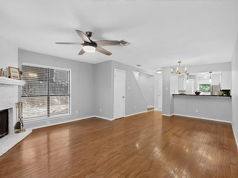 3801 Menchaca Rd #25 — Photo 7