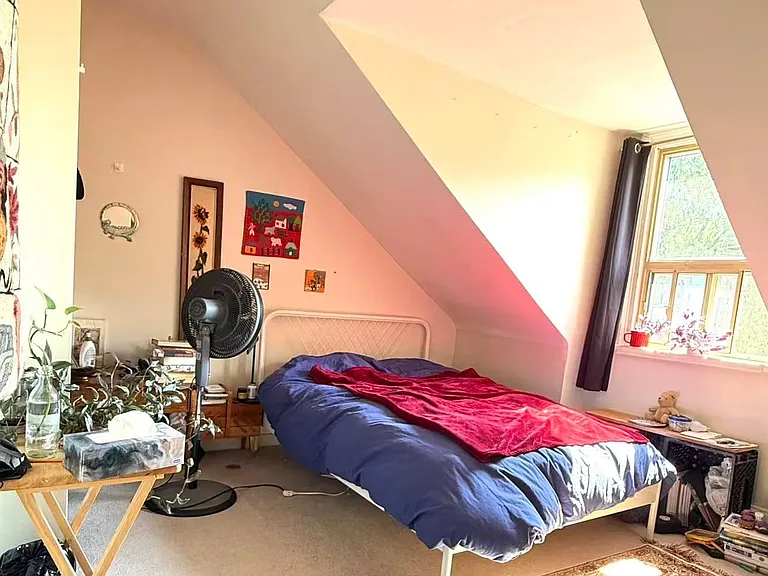 6 Givins St #UPPER — Photo 5