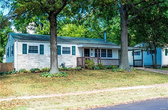 1st image of 1115 Penhurst Dr