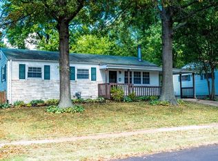 1115 Penhurst Dr, Florissant, MO 63033
