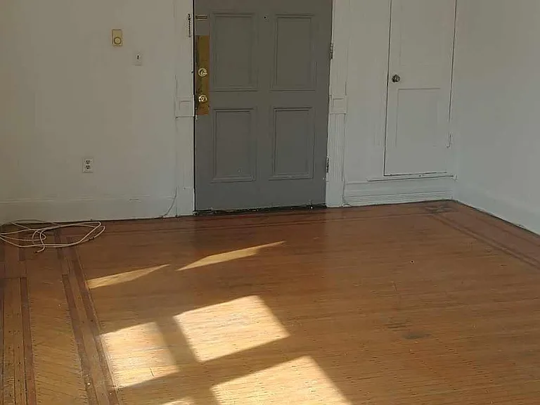 32 1st St #3 — Photo 5