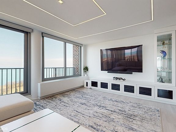 4th image of 4170 N Marine Dr APT 24B