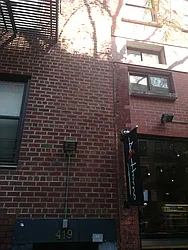 419 West 47th Street in Hell&#39;s Kitchen