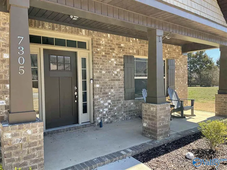 7305 Kendama Ct — Photo 3