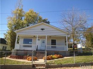 314 N 8th St, De Soto, MO