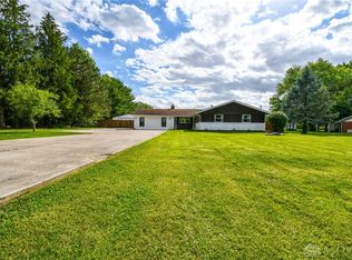 2445 S Tecumseh Rd, Springfield, OH 45502