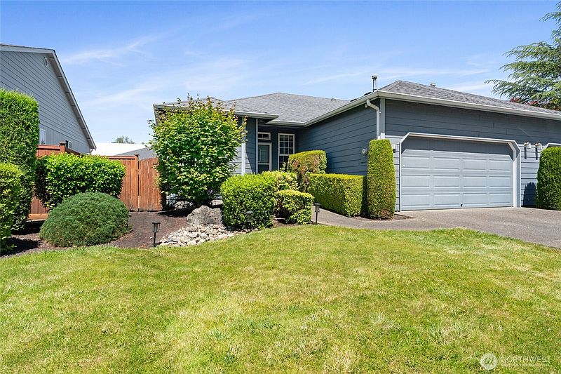 2nd image of 3715 110th Avenue Ct E