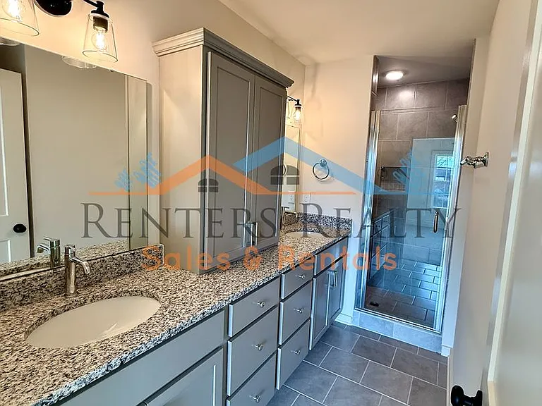 3611 8th Ave SW #B — Photo 18