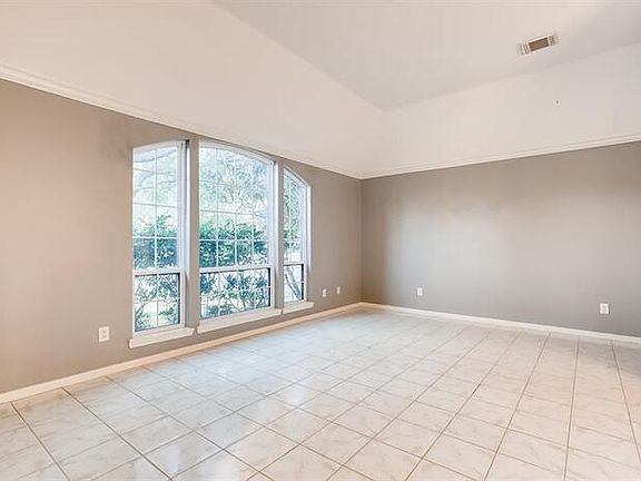 2nd image of 6203 McDonald Ct